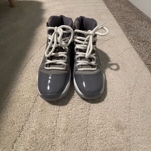 Jordan Kids Sneakers in Gray and White
